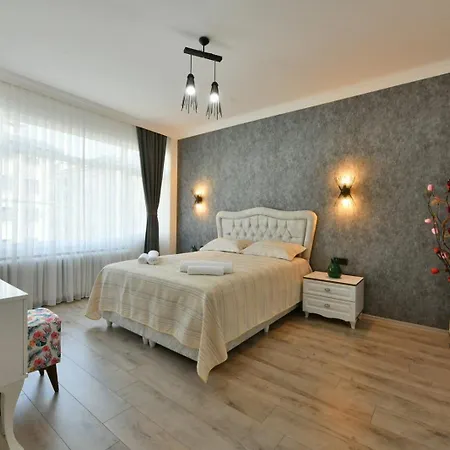 Center 12 Apartamento Estambul